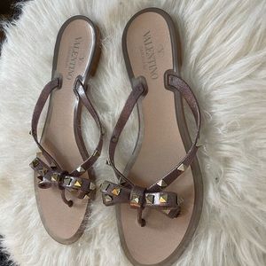 Valentino Rockstud Sandals in The color Multicolor